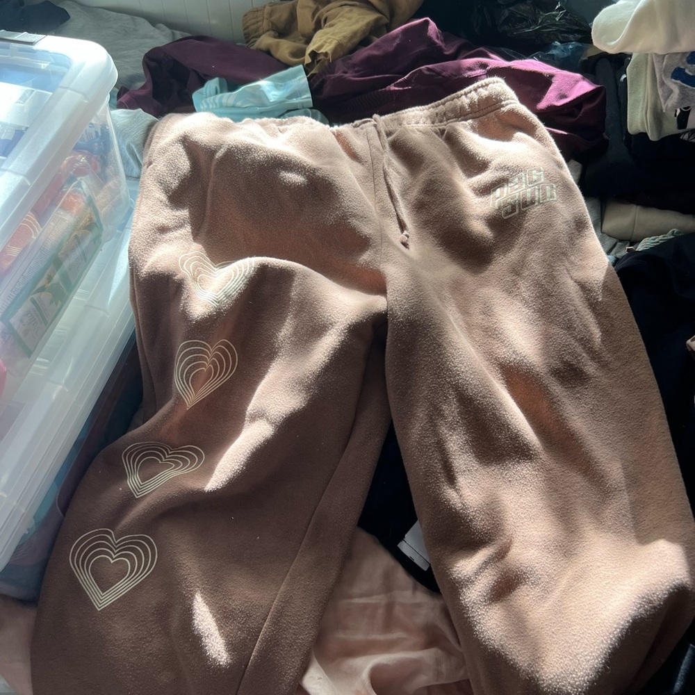 PAC SUN sweats